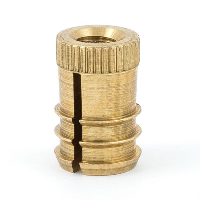 E-Z LOK™ - 370-4-BR Pack of 10 - E-Z Fin™ Threaded Insert for Soft Wood or Plastic - Triple fin - 1/4-20